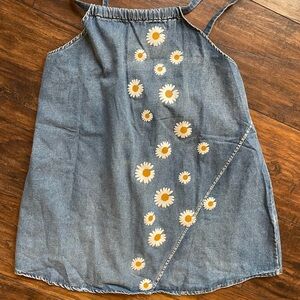 Denim tank top with Daisy Print